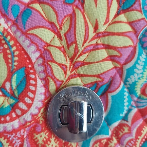 Vera Bradley Paisley in Paradise Turnlock Crossbody Bag - Picture 2 of 9